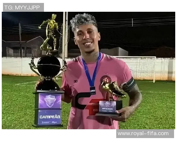 足球颜认的魅力与挑战：如何提升球迷对球员的识别能力与热情